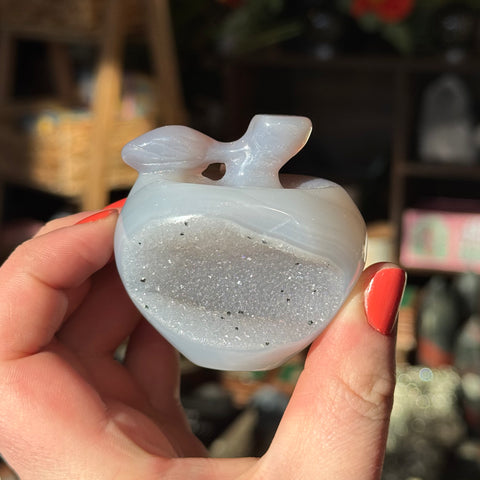 Ravenstone Crystals Agate Apple "Isaac"