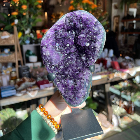 Ravenstone Crystals Amethyst "Adrian"