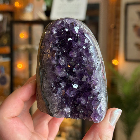 Ravenstone Crystals Amethyst "Arlene"
