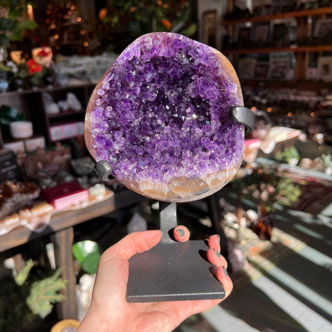 Ravenstone Crystals Amethyst "Aubrey"