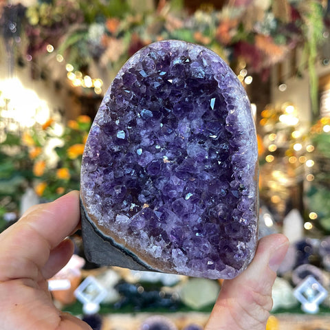 Ravenstone Crystals Amethyst "Avery"