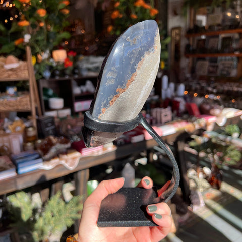 Ravenstone Crystals Amethyst "Davida"