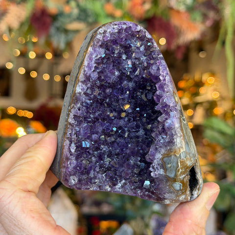 Ravenstone Crystals Amethyst "Francesca"