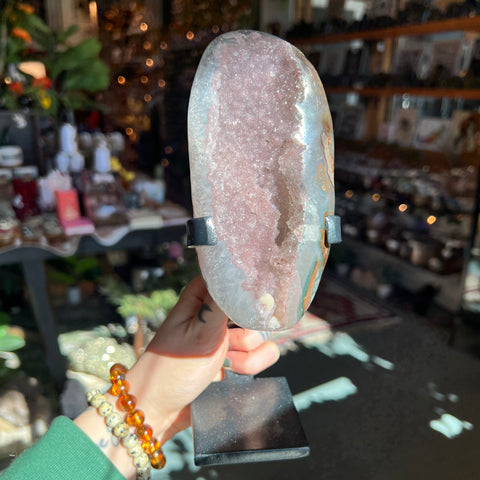 Ravenstone Crystals Amethyst "Hanna"