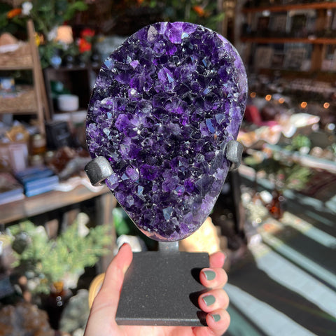 Ravenstone Crystals Amethyst "Lindsey"