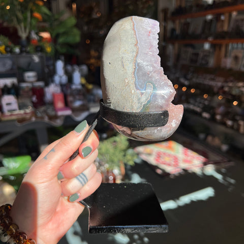 Ravenstone Crystals Amethyst "Naveen"