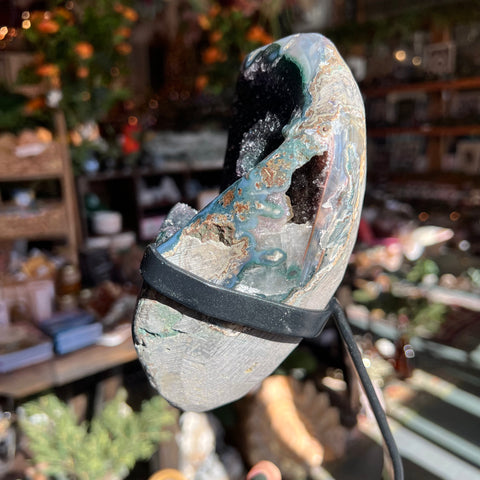 Ravenstone Crystals Amethyst "Pia"