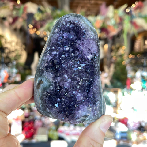 Ravenstone Crystals Amethyst "Robin"