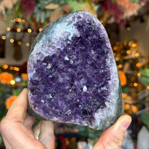 Ravenstone Crystals Amethyst "Steph"