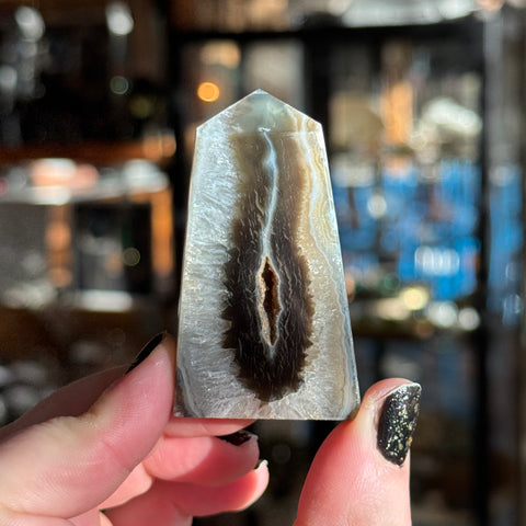 Ravenstone Crystals Black Agate "Todd"