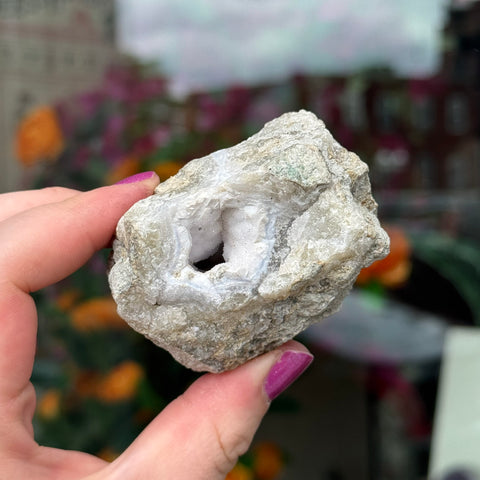 Ravenstone Crystals Blue Lace Agate "Robyn"