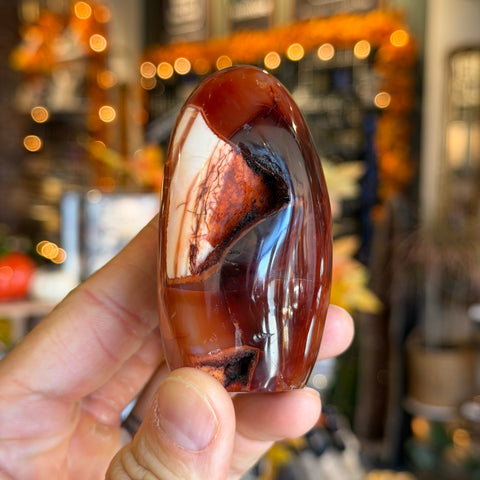 Ravenstone Crystals Carnelian "Bellamy"