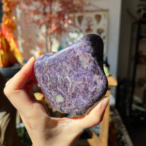 Ravenstone Crystals Charoite "Zoe"