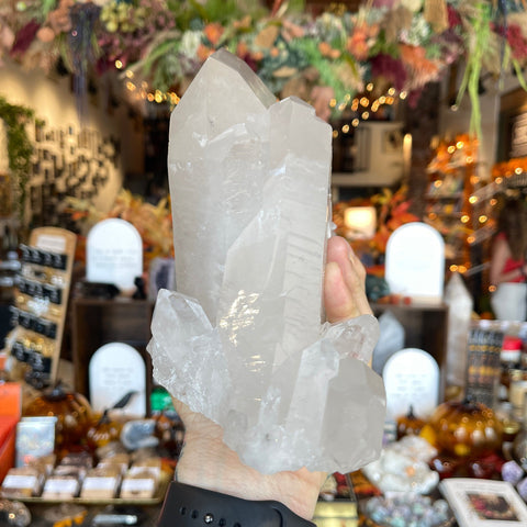 Ravenstone Crystals Clear Quartz "Queenie"