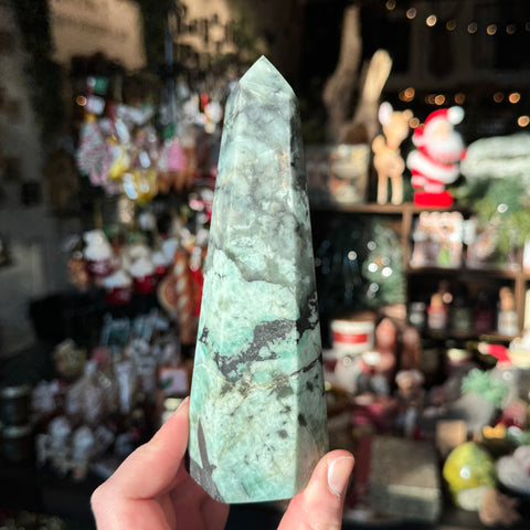 Ravenstone Crystals Emerald "Braxton"