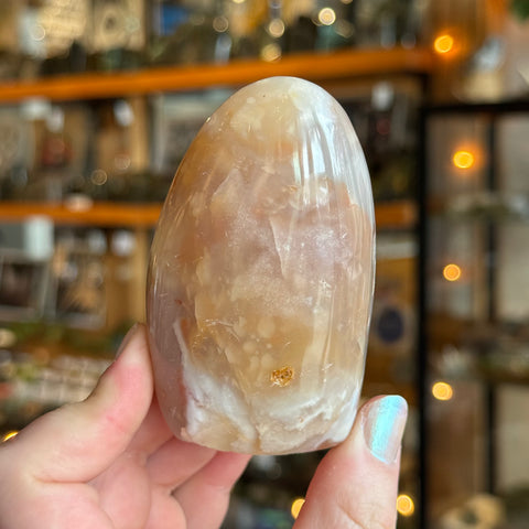 Ravenstone Crystals Flower Agate "Beatrice"