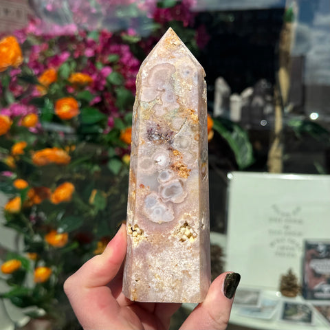 Ravenstone Crystals Flower Agate "Eugenia"