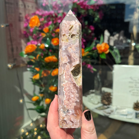 Ravenstone Crystals Flower Agate "Josette"