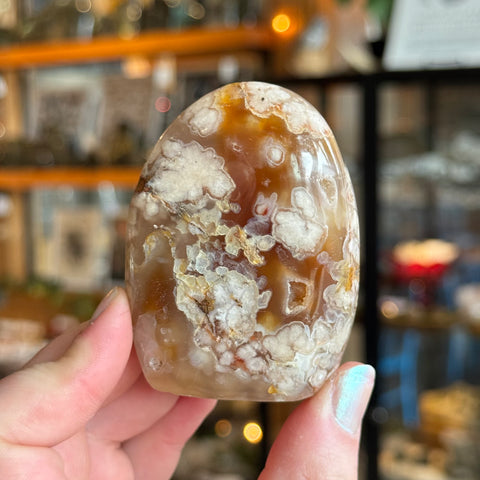 Ravenstone Crystals Flower Agate "Judy"