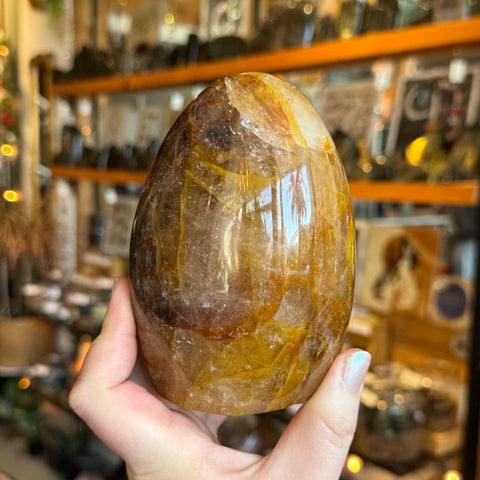 Ravenstone Crystals Golden Healer Quartz "Mira"