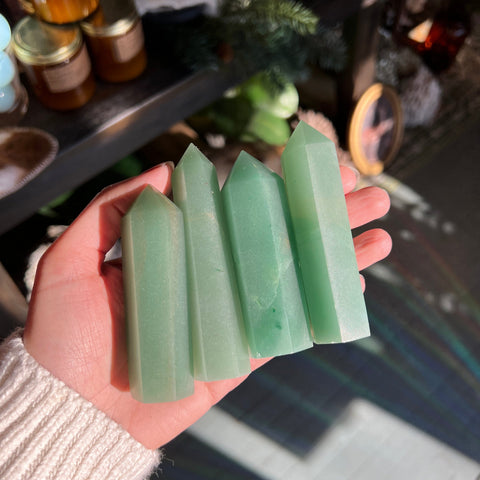 Ravenstone Crystals Green Aventurine Point