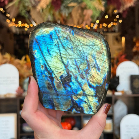 Ravenstone Crystals Labradorite "Al"