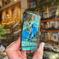 Ravenstone Crystals Labradorite "Anderson"
