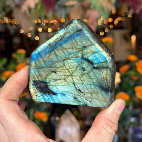 Ravenstone Crystals Labradorite "Essie"