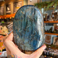 Ravenstone Crystals Labradorite "Jénea"