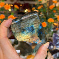 Ravenstone Crystals Labradorite "Marion"