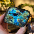 Ravenstone Crystals Labradorite "Scottie"