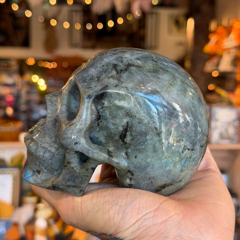 Ravenstone Crystals Labradorite Skull "Victor"