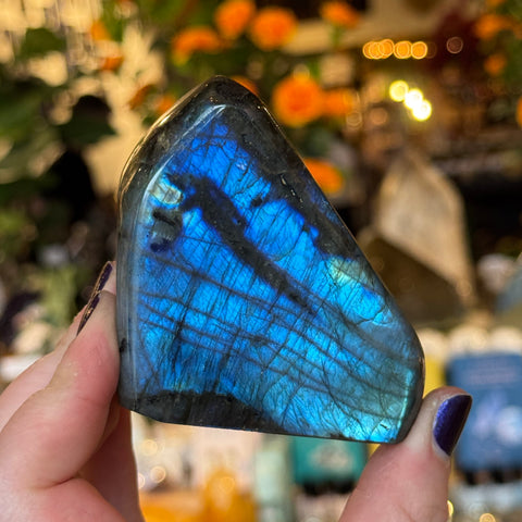 Ravenstone Crystals Labradorite "Sydney"