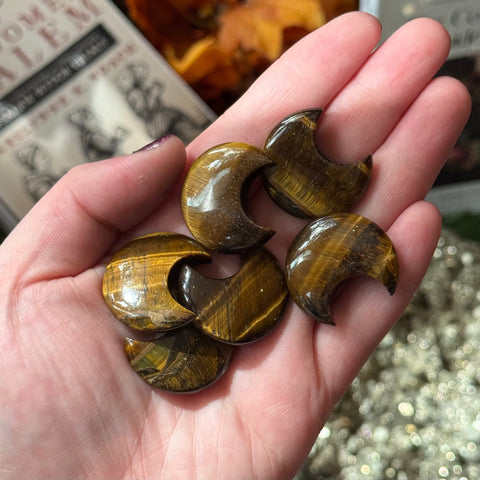 Ravenstone Crystals Little Tiger's Eye Moon