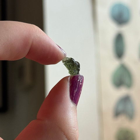 Ravenstone Crystals Moldavite "Leon"