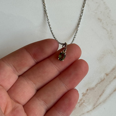 Ravenstone Crystals Moldavite Necklace "Allie"