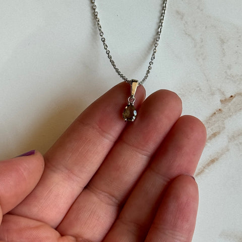 Ravenstone Crystals Moldavite Necklace "Belinda"