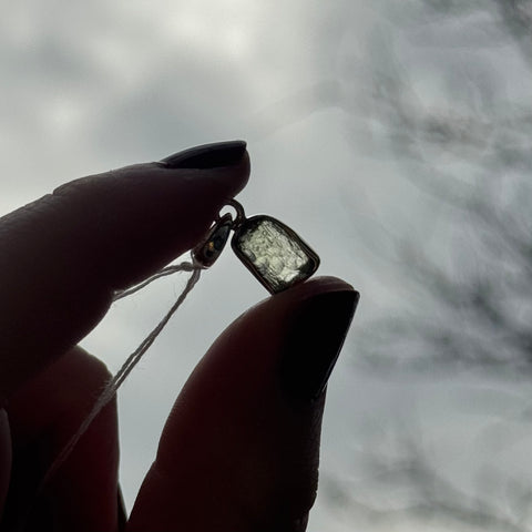 Ravenstone Crystals Moldavite Necklace "Bella"