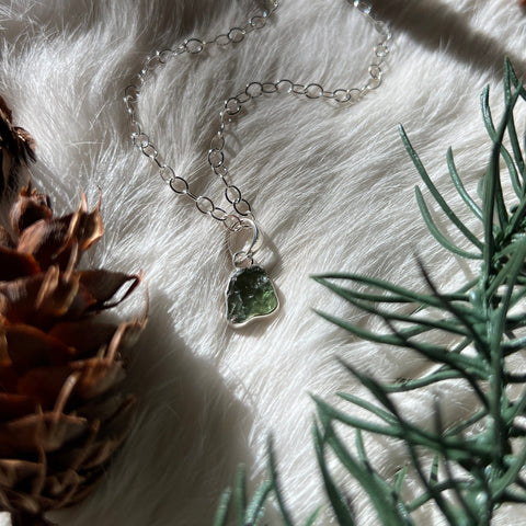 Ravenstone Crystals Moldavite Necklace "Beth"