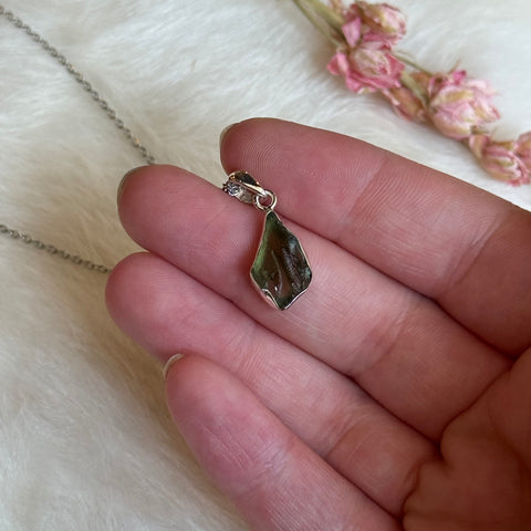 Ravenstone Crystals Moldavite Necklace "Connor"