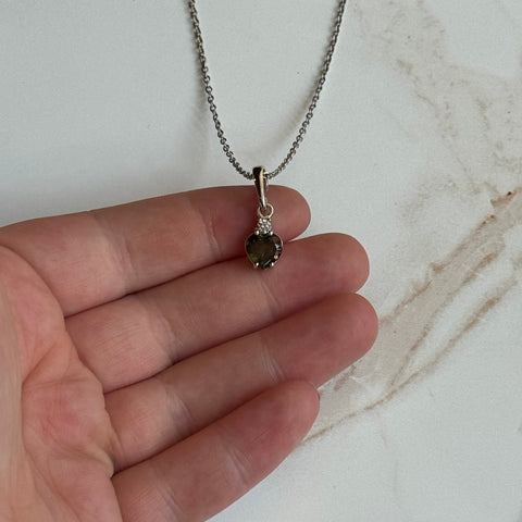 Ravenstone Crystals Moldavite Necklace "Cora"
