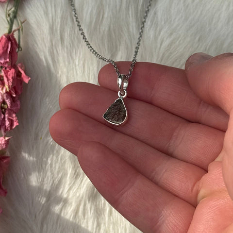 Ravenstone Crystals Moldavite Necklace "Kendall"