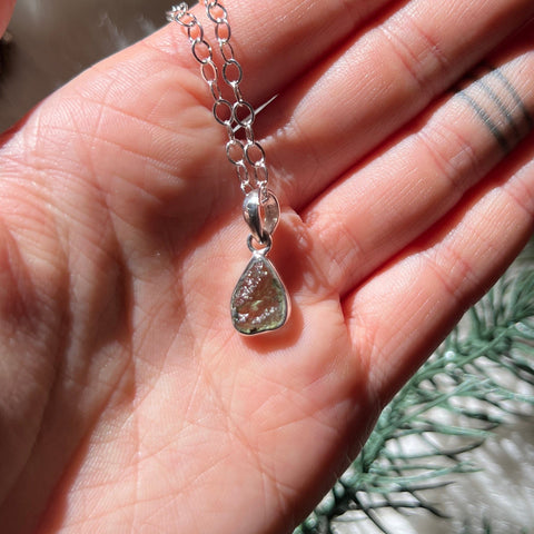 Ravenstone Crystals Moldavite Necklace "Pauline"