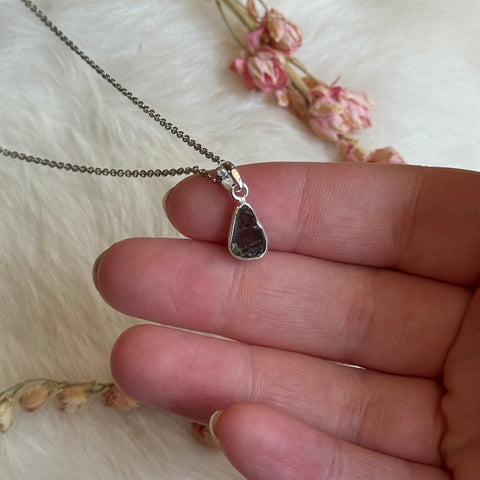 Ravenstone Crystals Moldavite Necklace "Tommi"