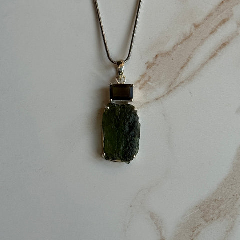 Ravenstone Crystals Moldavite Necklace "Zuri"