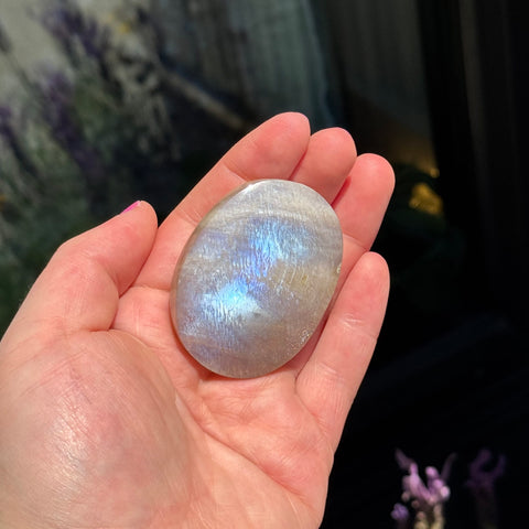 Ravenstone Crystals Moonstone "Frances"