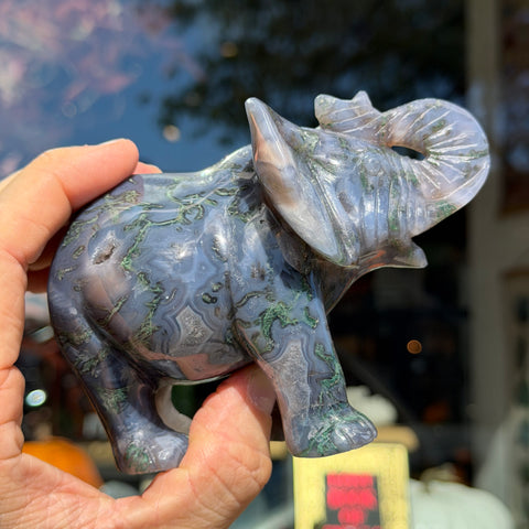 Ravenstone Crystals Moss Agate Elephant "Keke"
