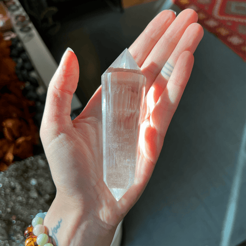 Ravenstone Crystals Quartz Vogel "Brent"