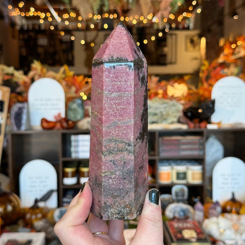 Ravenstone Crystals Rhodonite "Clara"