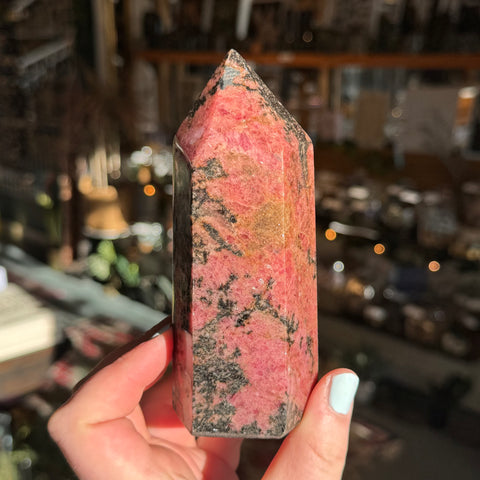 Ravenstone Crystals Rhodonite "Dominique"